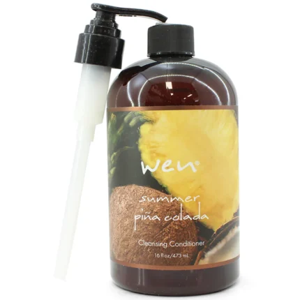 Wen by Chaz Dean 473mL (16oz) Summer Pina Colada Cleansing Conditioner is a limited edition scent with a combination of pineapple and coconut that will add a special tropical fragrance to your hair while cleansing and conditioning it at the same time. The cleansing Conditioner features all the benefits of the original scents including the antioxidant-rich four-tea complex and amino acids which will work to hydrate, lift, and add lustrous shine to your hair.